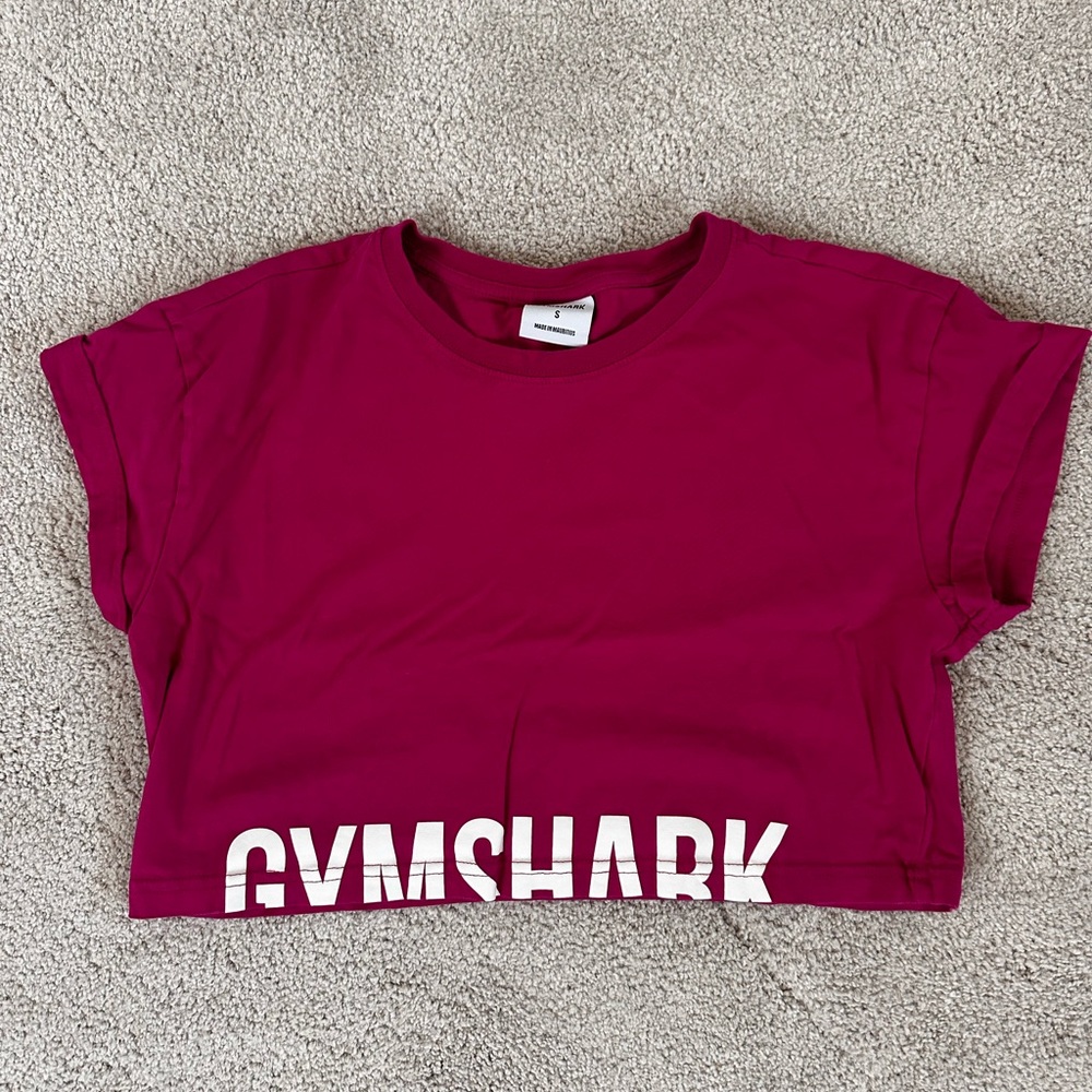 Gymshark Magenta Cropped Top